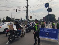 Jelang nataru, jalan letjen sutoyo waru di berlakukan one way
